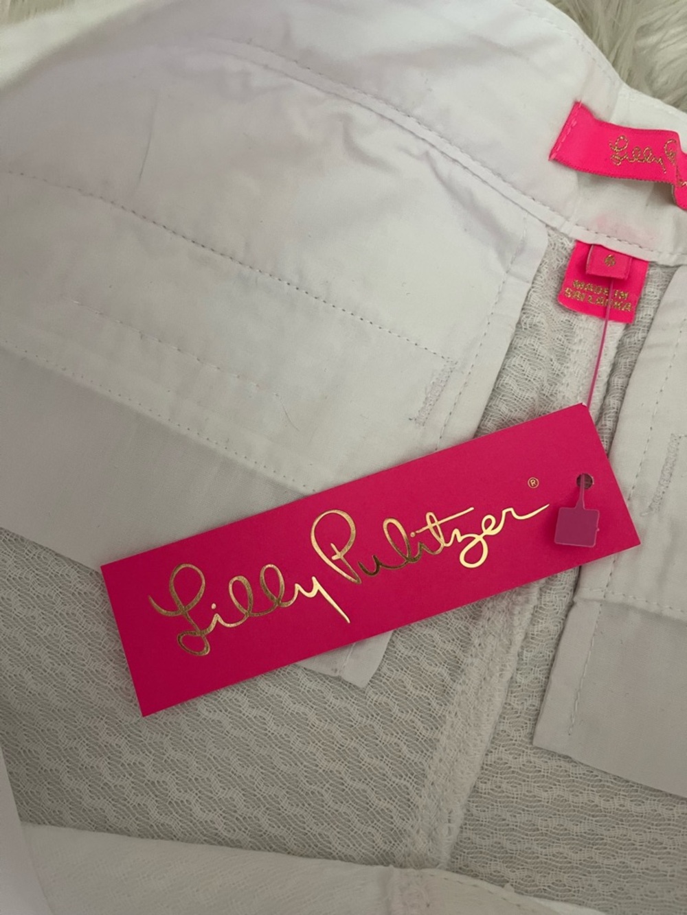 {Lilly Pulitzer} Buttercup Scallop Hem 5" Short in Resort White - Womens 6 - NWT - Picture 9 of 11